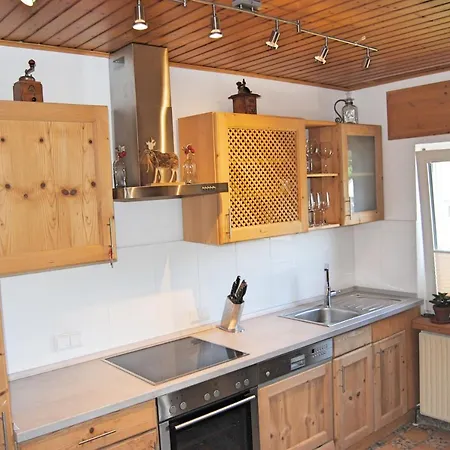 Stilvolles Eifelhaus Am Nuerburgring Mit Eigenem Garten Casa vacanze Boos