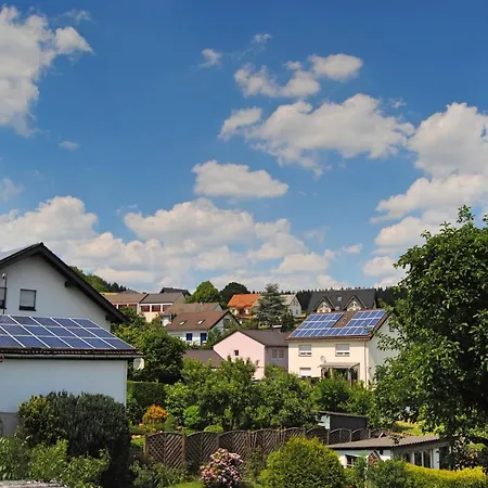 Holiday home Stilvolles Eifelhaus Am Nuerburgring Mit Eigenem Garten *
